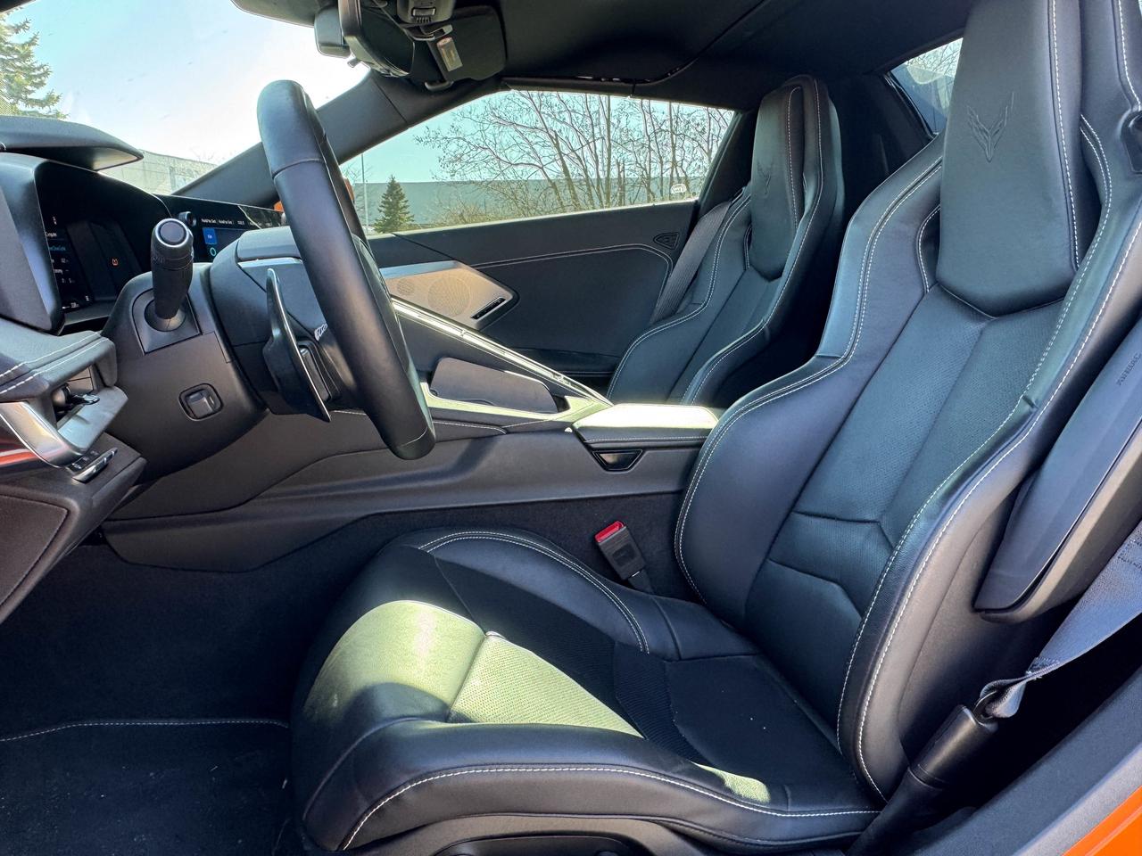 2023 Chevrolet Corvette 2LT Photo