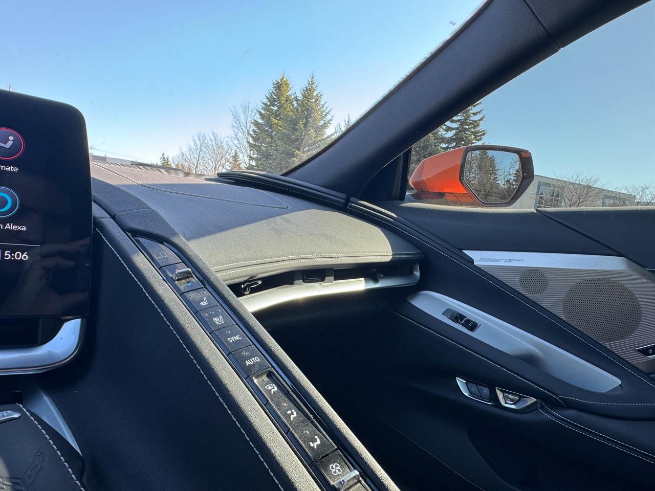 2023 Chevrolet Corvette 2LT Photo