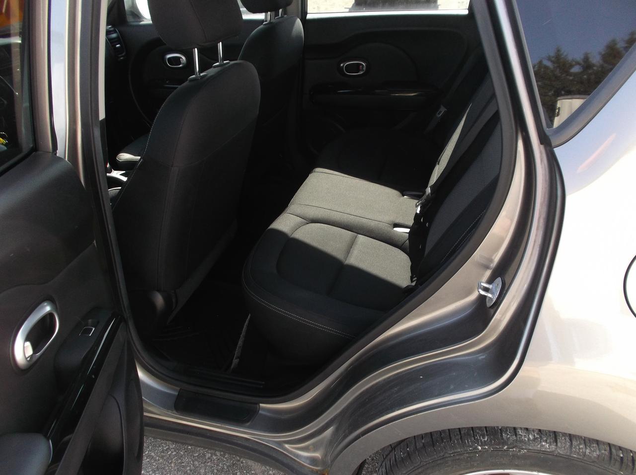 2017 Kia Soul SE PLUS Photo