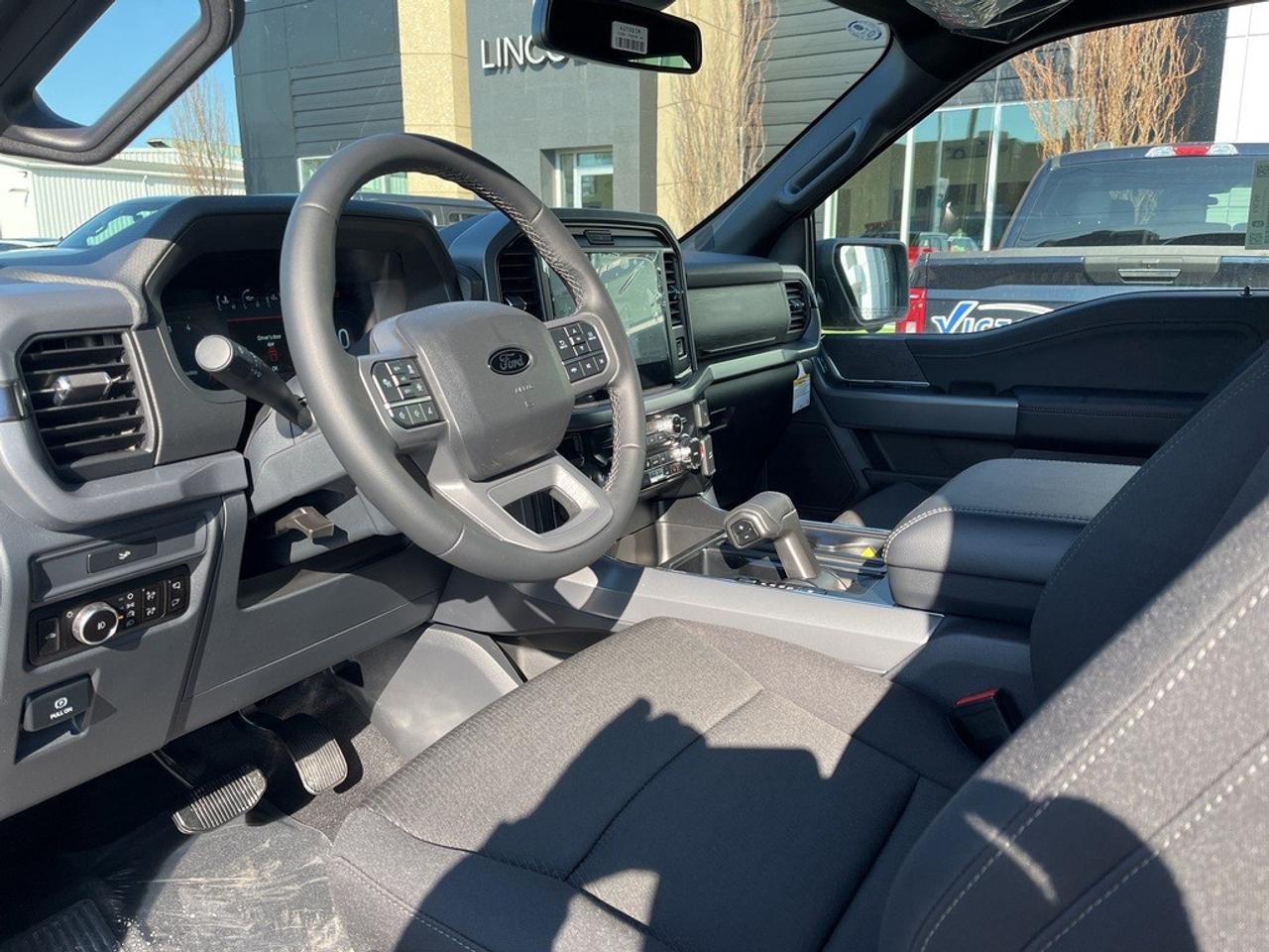 2026 Ford F-150 XLT 4WD SuperCrew 5.5' Box Photo