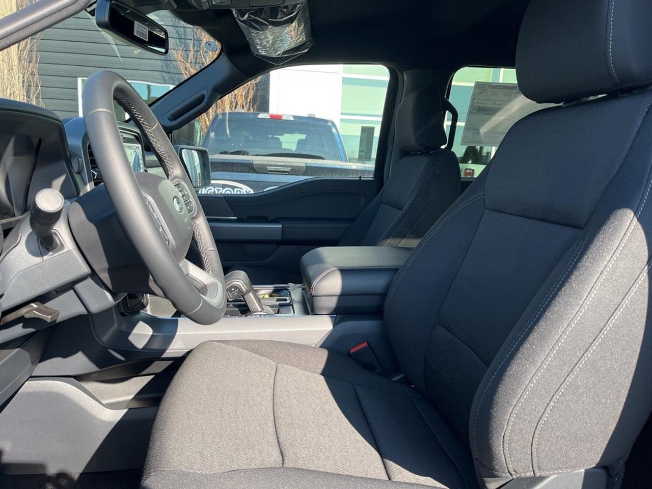 2026 Ford F-150 XLT 4WD SuperCrew 5.5' Box Photo