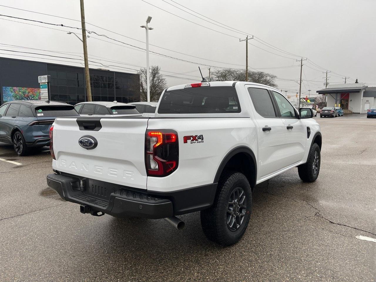 2026 Ford Ranger XLT 4WD SuperCrew 5' Box Photo3