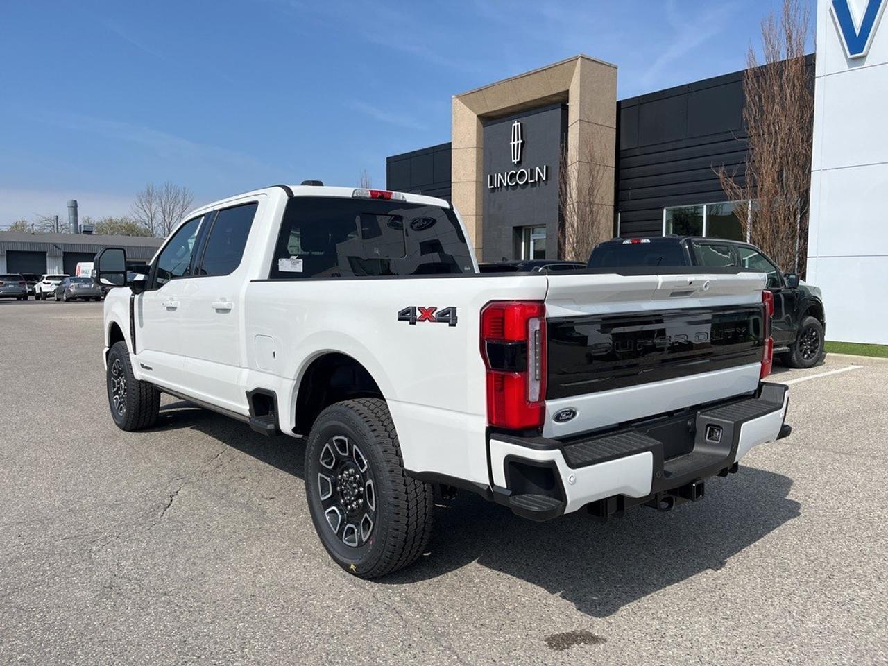 2026 Ford F-250 Super Duty SRW PLATINUM 4WD CREW CAB 6.75' BOX Photo