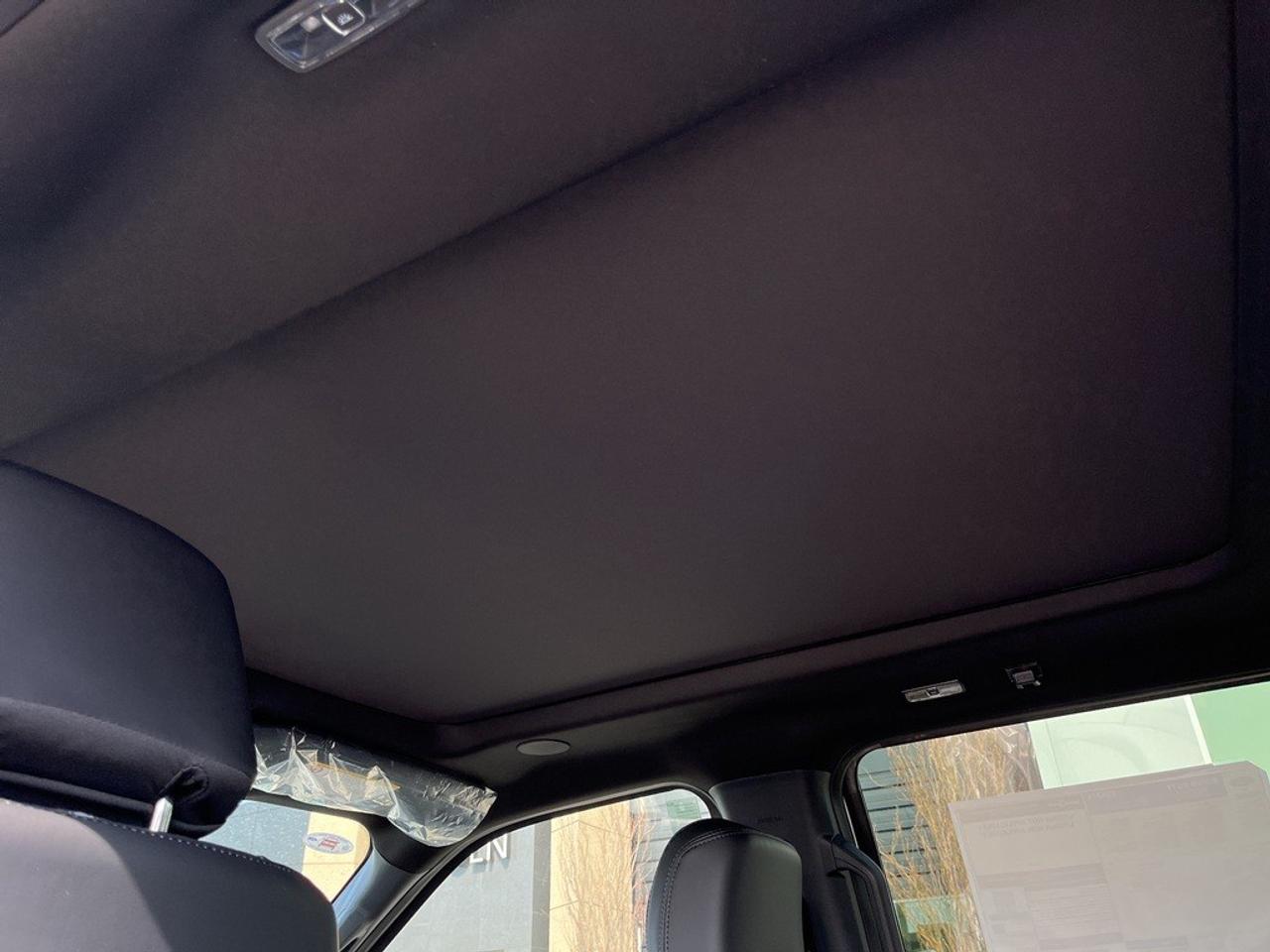 2026 Ford F-250 Super Duty SRW PLATINUM 4WD CREW CAB 6.75' BOX Photo