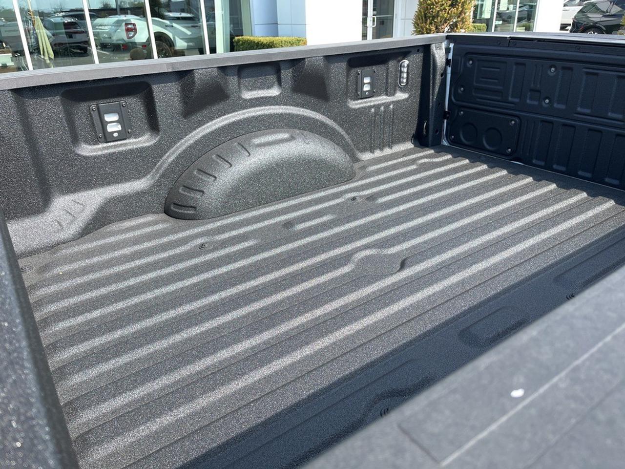 2026 Ford F-250 Super Duty SRW PLATINUM 4WD CREW CAB 6.75' BOX Photo