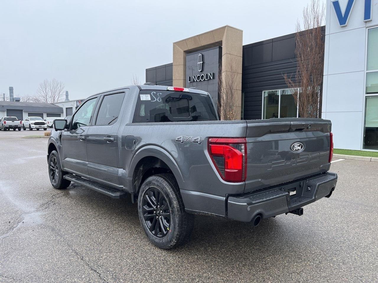 2026 Ford F-150 XLT 4WD SuperCrew 5.5' Box Photo