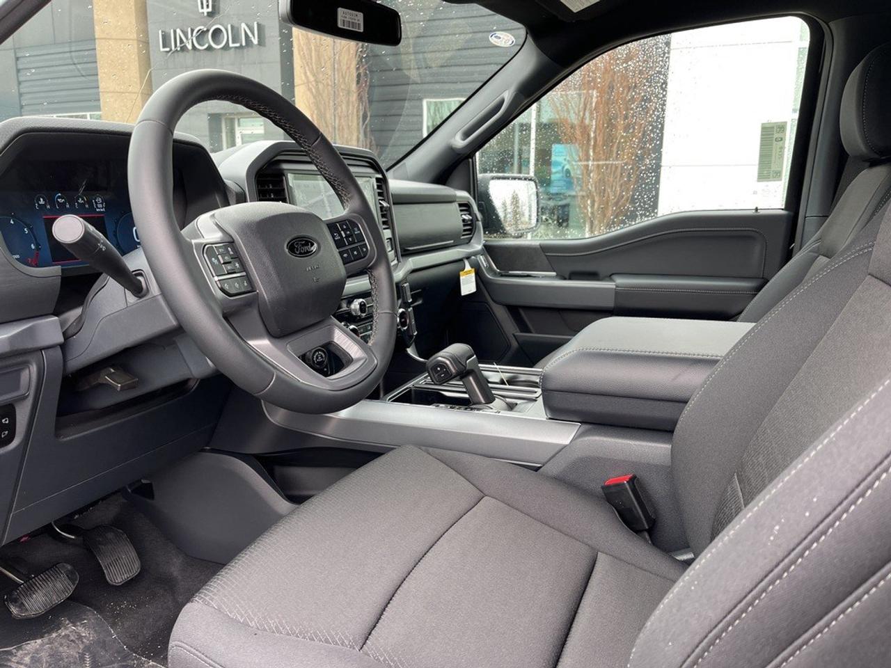 2026 Ford F-150 XLT 4WD SuperCrew 5.5' Box Photo