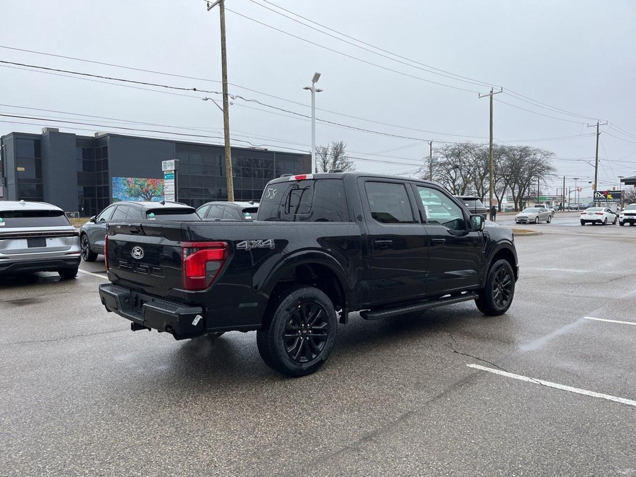 2026 Ford F-150 XLT 4WD SuperCrew 5.5' Box Photo3