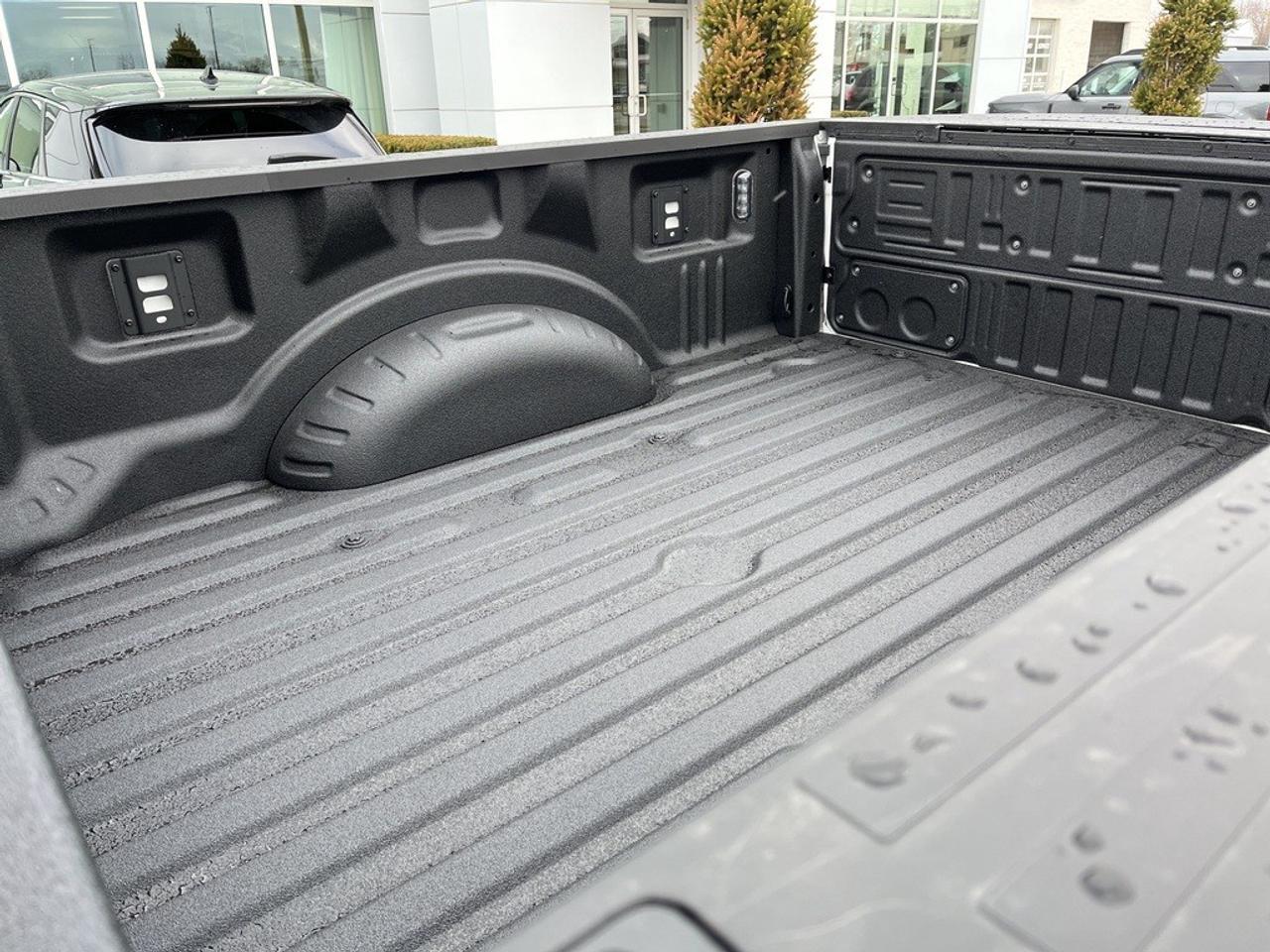 2026 Ford F-250 Super Duty SRW PLATINUM 4WD CREW CAB 6.75' BOX Photo