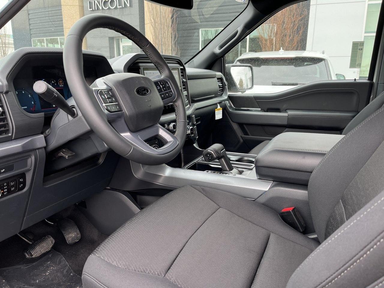 2026 Ford F-150 XLT 4WD SuperCrew 5.5' Box Photo