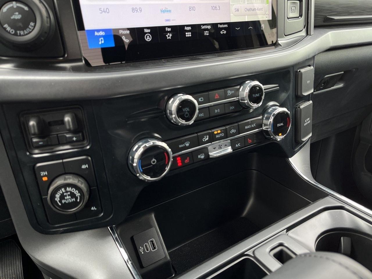 2026 Ford F-150 XLT 4WD SuperCrew 5.5' Box Photo