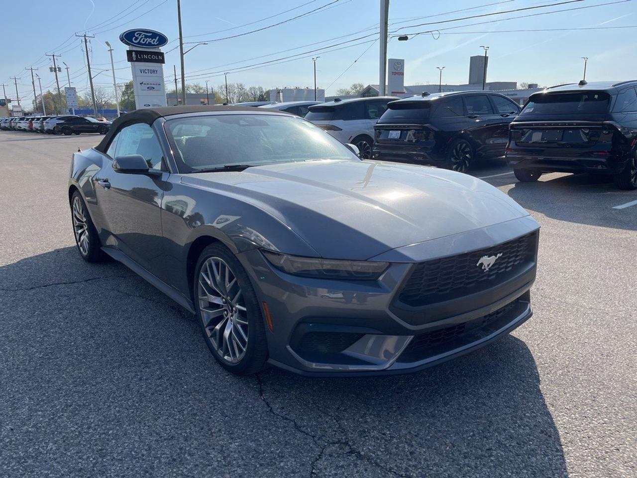 2026 Ford Mustang EcoBoost Premium Convertible Photo4