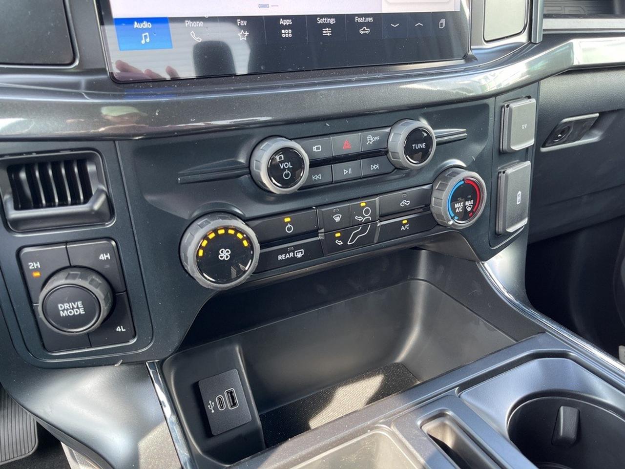 2026 Ford F-150 STX 4WD SuperCrew 5.5' Box Photo