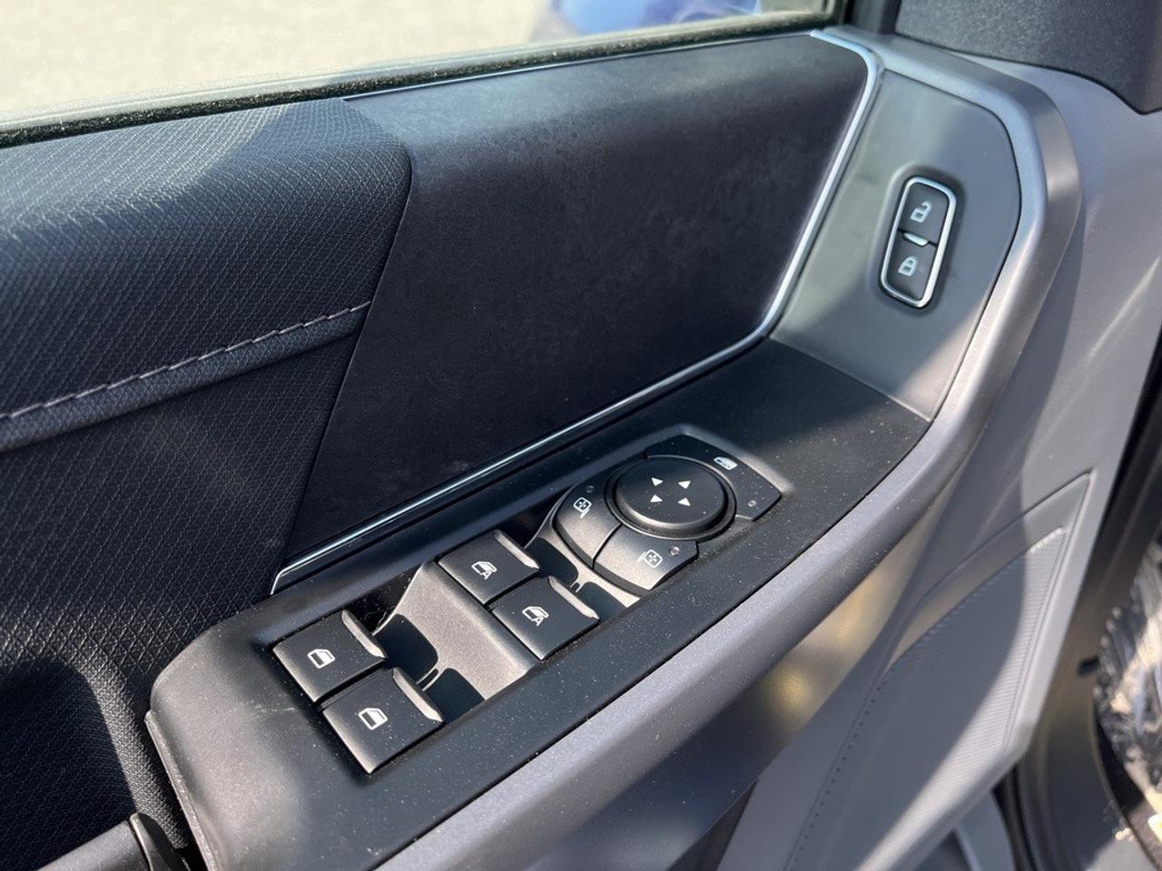 2026 Ford F-150 XLT 4WD SuperCrew 5.5' Box Photo