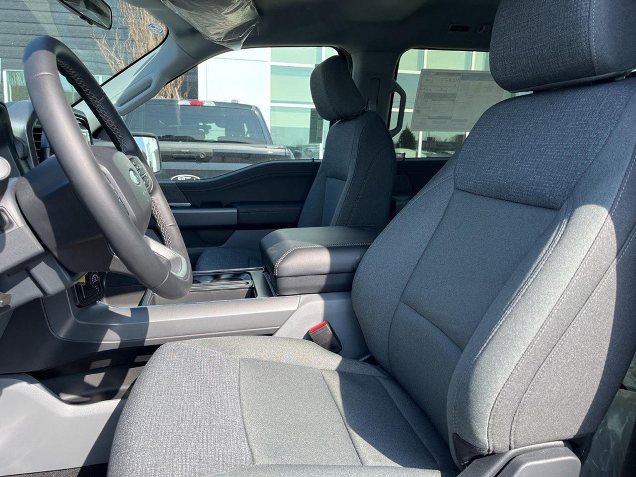 2026 Ford F-150 XLT 4WD SuperCrew 5.5' Box Photo