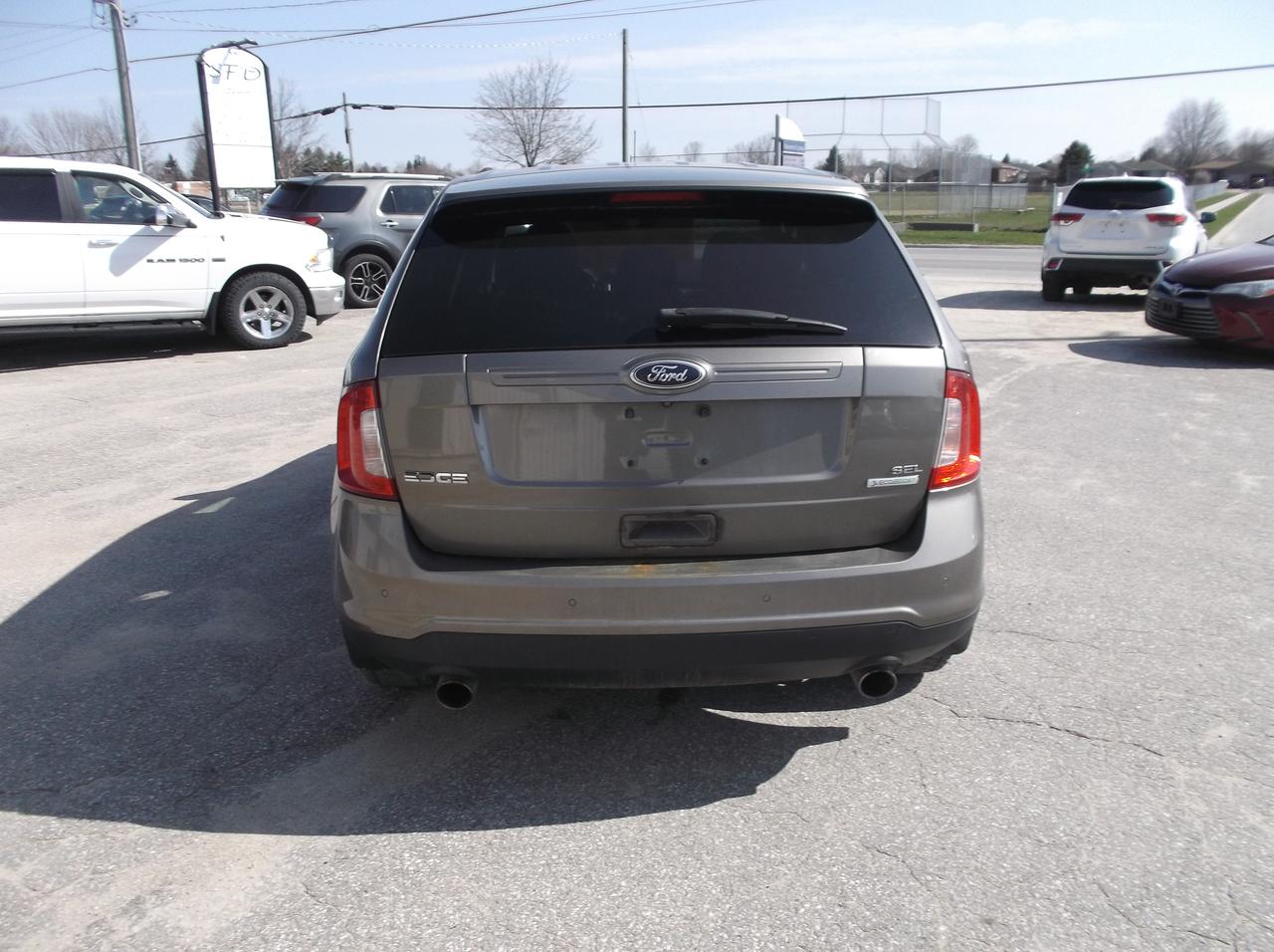 2013 Ford Edge SEL Photo