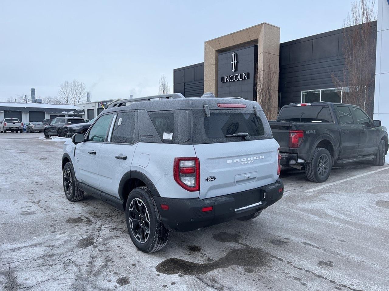 2026 Ford Bronco Sport Outer Banks 4x4 Photo