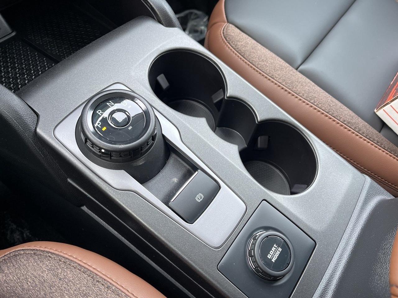 2026 Ford Bronco Sport Outer Banks 4x4 Photo