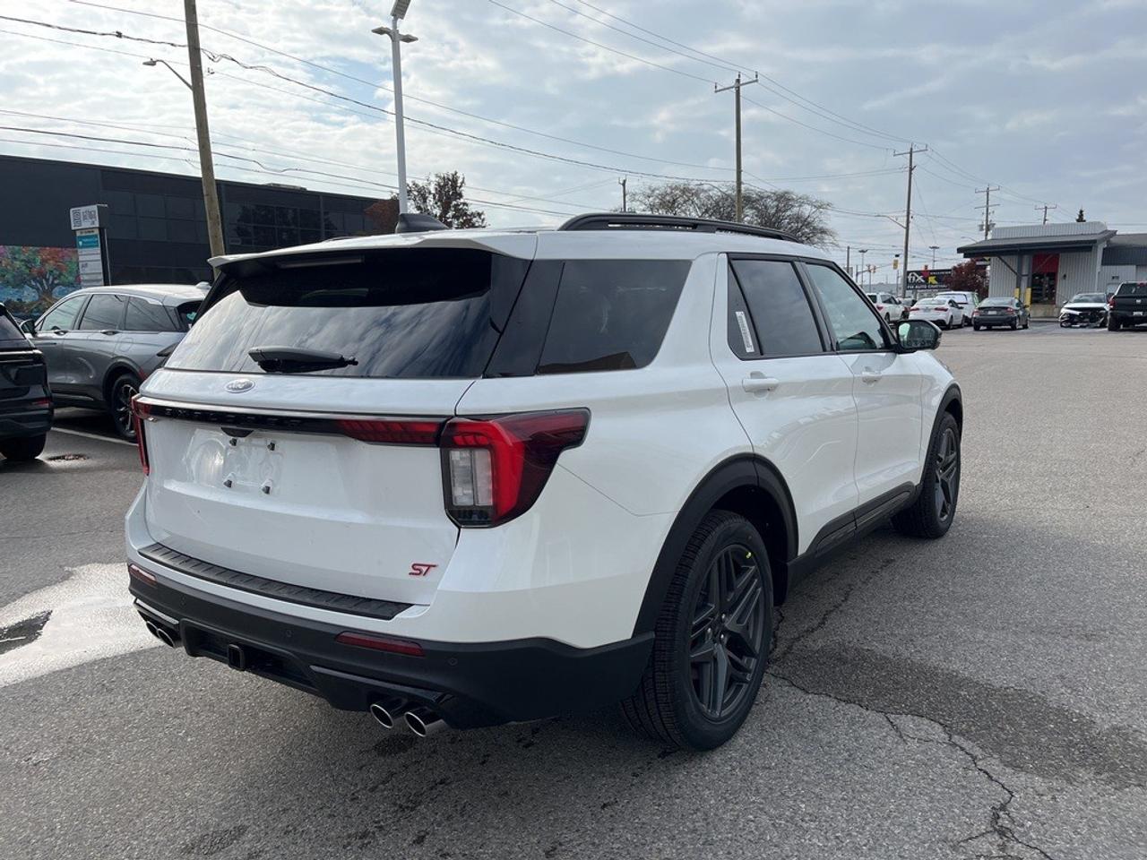2026 Ford Explorer ST 4WD Photo
