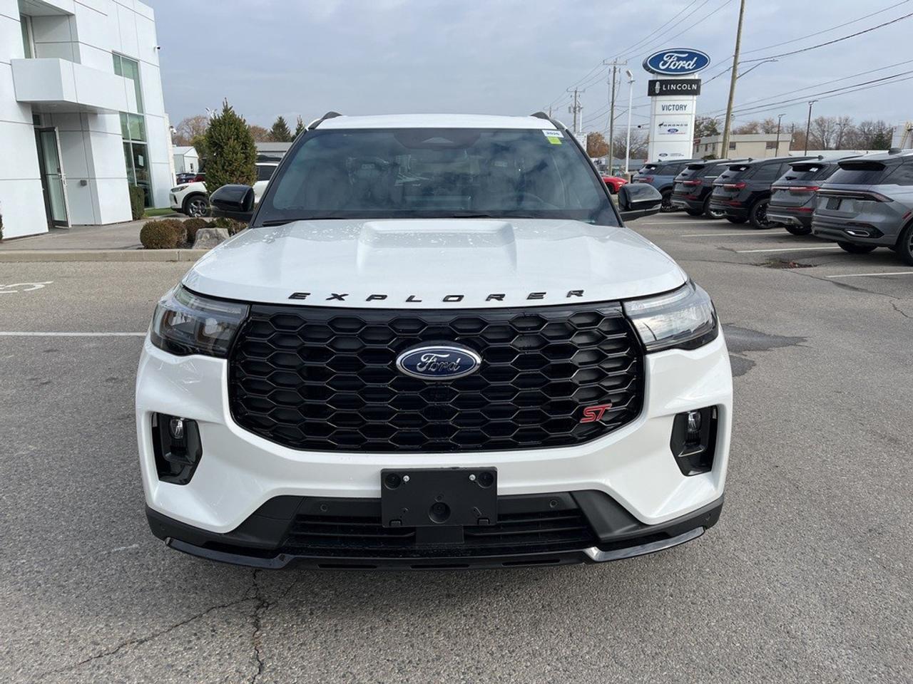 2026 Ford Explorer ST 4WD Photo