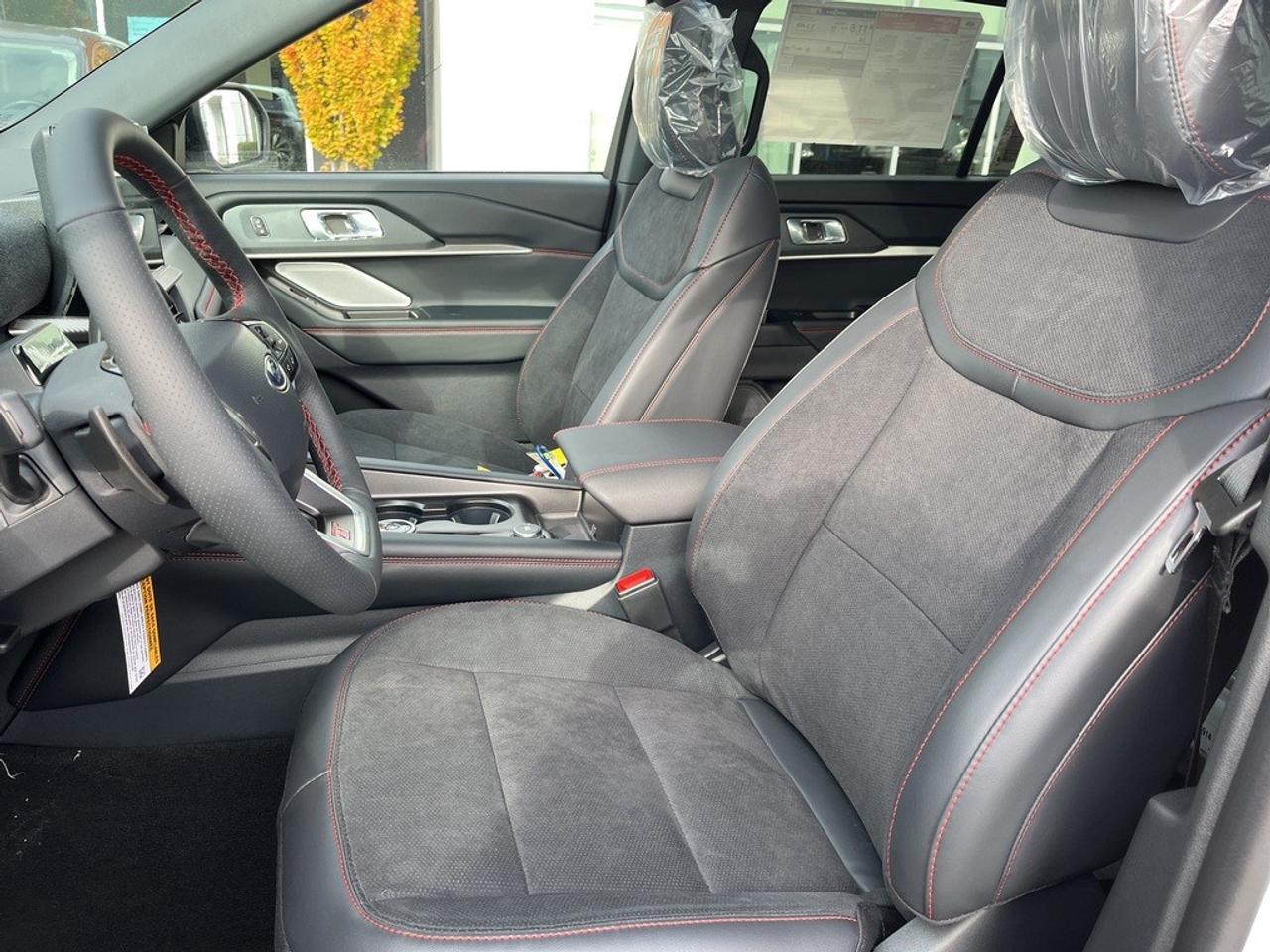 2026 Ford Explorer ST 4WD Photo