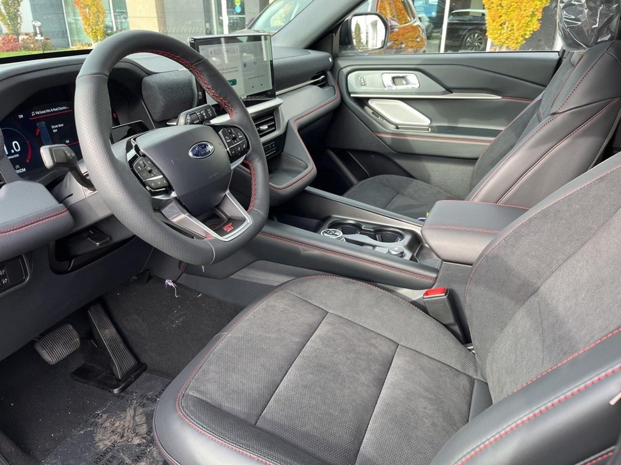 2026 Ford Explorer ST 4WD Photo