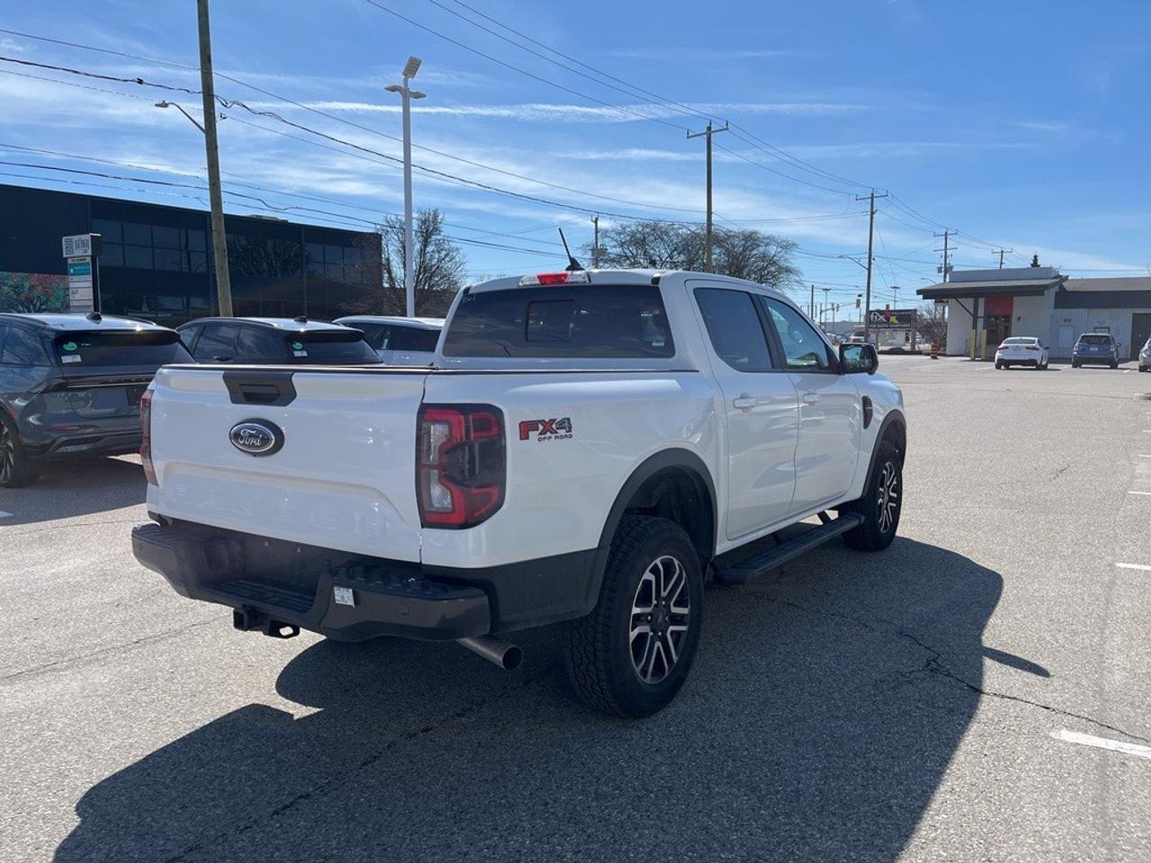 2026 Ford Ranger LARIAT 4WD SuperCrew 5' Box Photo3