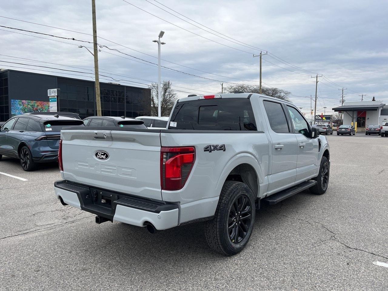2026 Ford F-150 XLT 4WD SuperCrew 5.5' Box Photo3