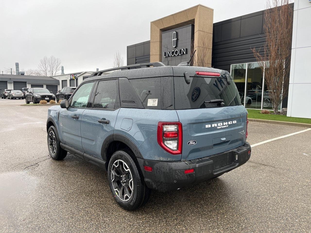 2026 Ford Bronco Sport Outer Banks 4x4 Photo