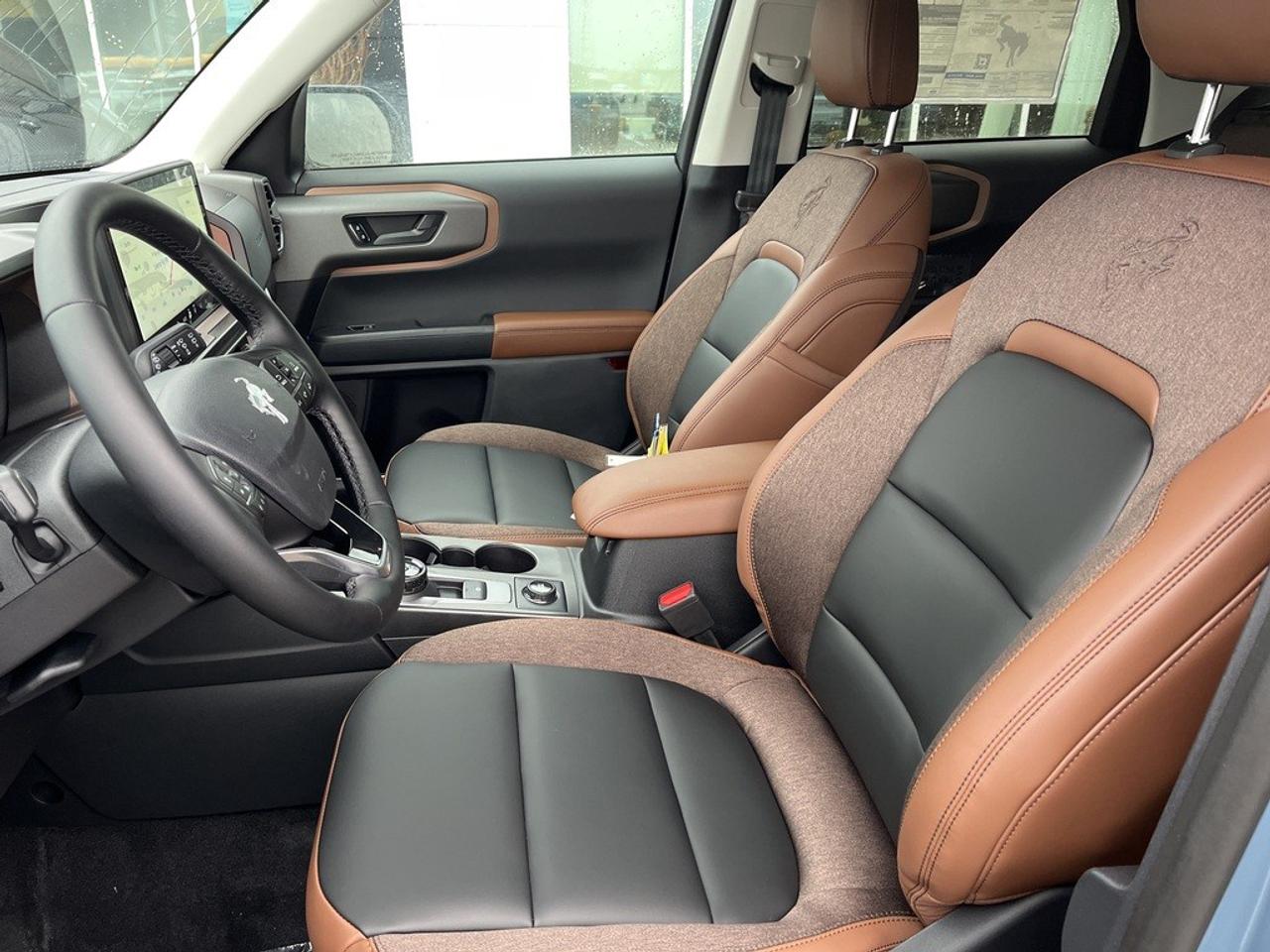 2026 Ford Bronco Sport Outer Banks 4x4 Photo