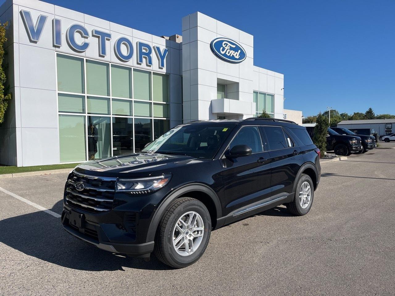 2025 Ford Explorer Active 4WD Photo0