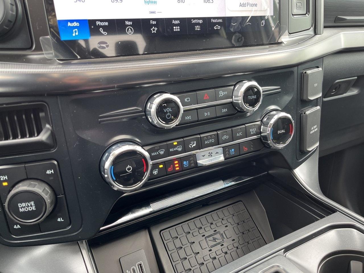 2026 Ford F-150 Lariat 4WD SuperCrew 5.5' Box Photo