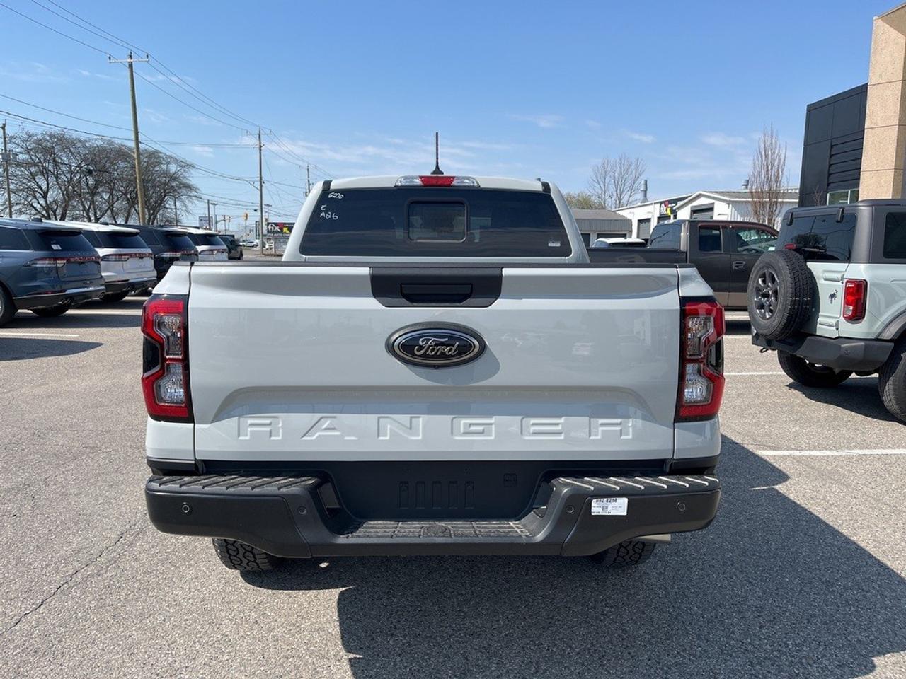 2026 Ford Ranger LARIAT 4WD SuperCrew 5' Box Photo2