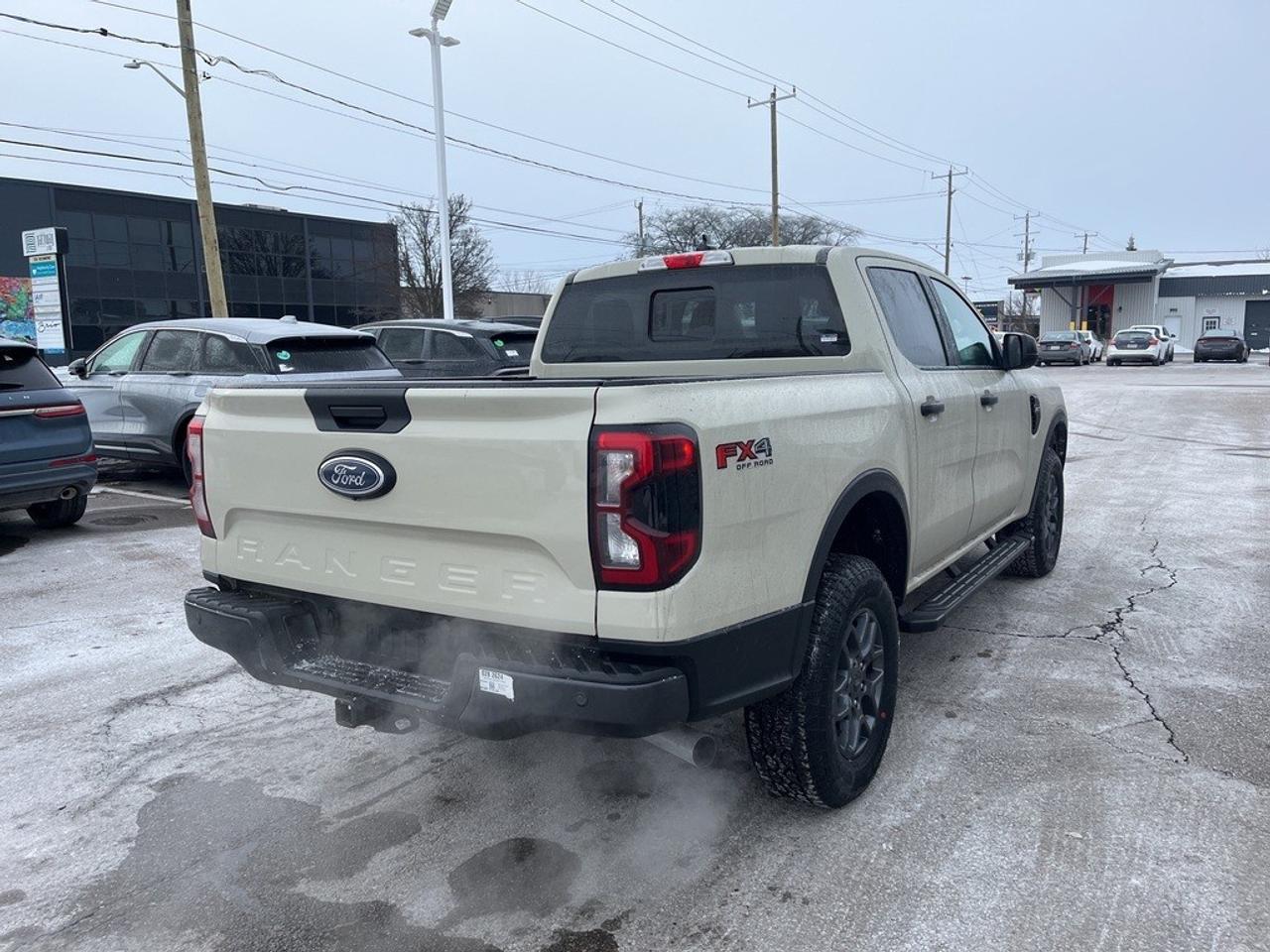 2026 Ford Ranger XLT 4WD SuperCrew 5' Box Photo2