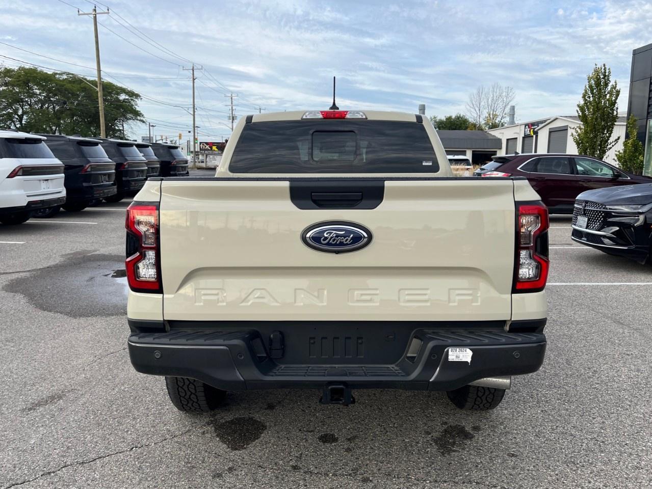 2026 Ford Ranger XLT 4WD SuperCrew 5' Box Photo3
