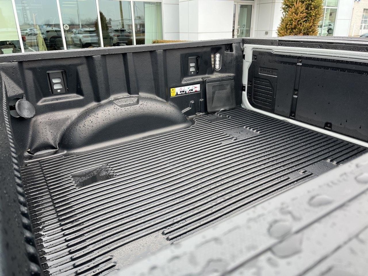 2026 Ford F-150 XLT 4WD SuperCrew 5.5' Box Photo