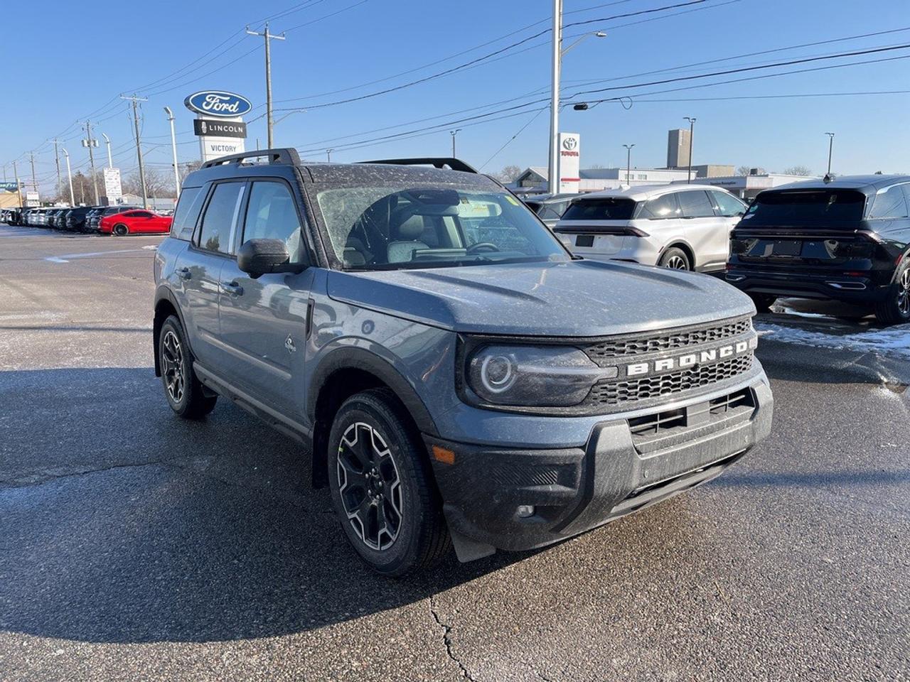 2025 Ford Bronco Sport Outer Banks 4x4 Photo4