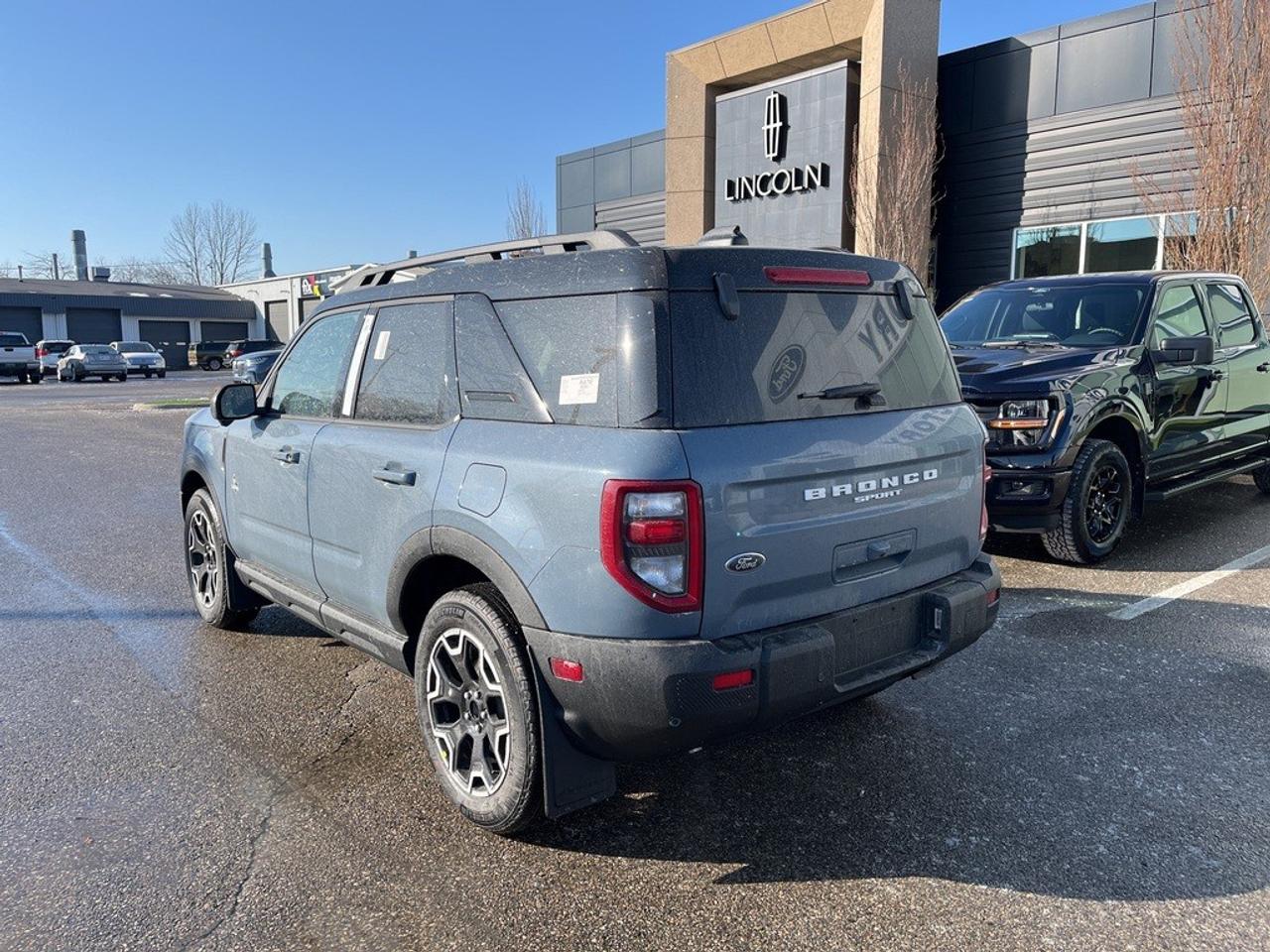 2025 Ford Bronco Sport Outer Banks 4x4 Photo