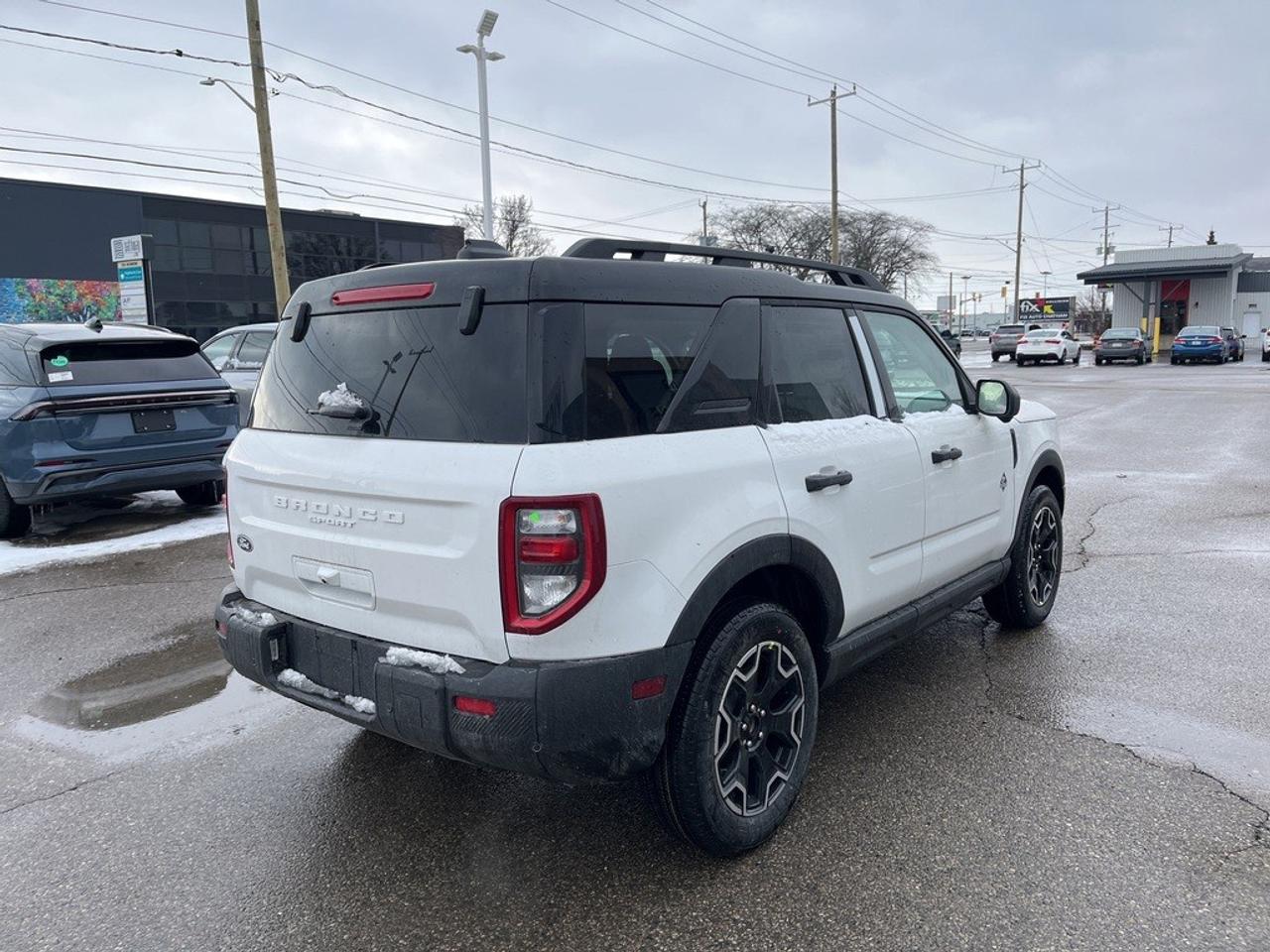 2026 Ford Bronco Sport Outer Banks 4x4 Photo