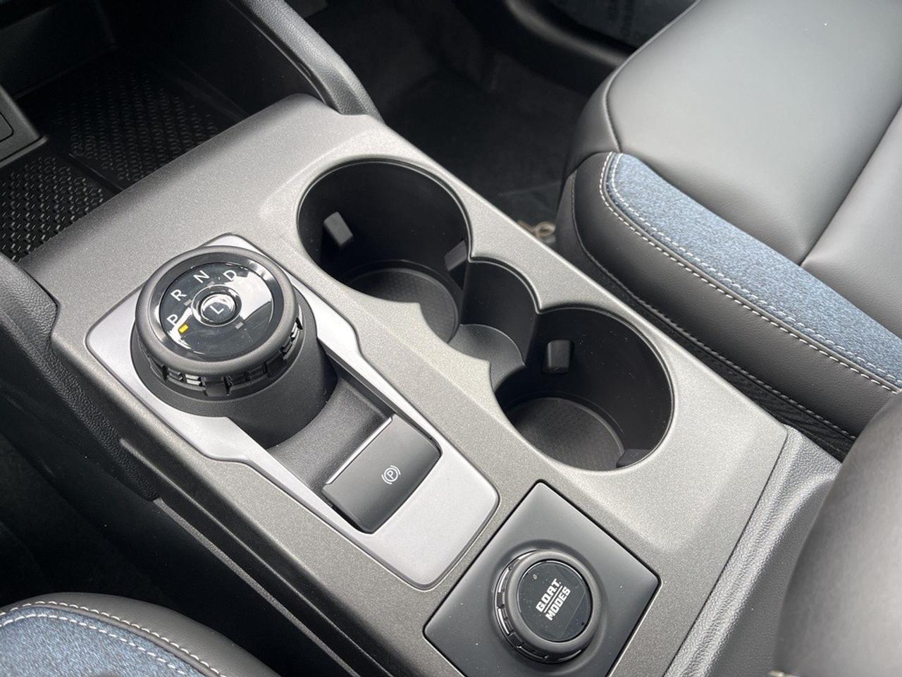 2026 Ford Bronco Sport Outer Banks 4x4 Photo