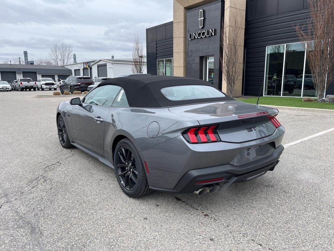 2026 Ford Mustang GT Premium Convertible Photo