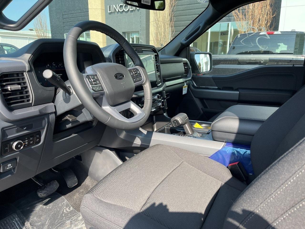 2026 Ford F-150 XLT 4WD SuperCrew 5.5' Box Photo