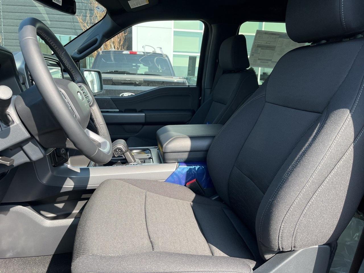 2026 Ford F-150 XLT 4WD SuperCrew 5.5' Box Photo