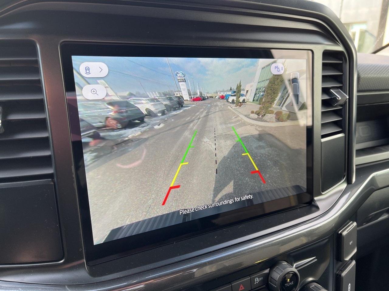 2025 Ford F-150 STX 4WD SuperCrew 5.5' Box Photo