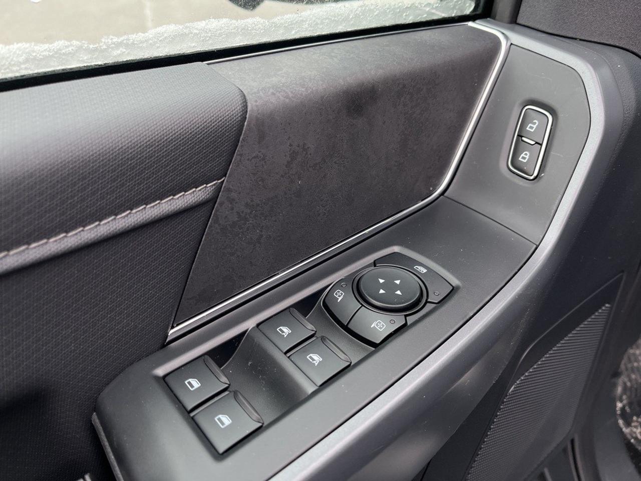 2026 Ford F-150 XLT 4WD SuperCrew 5.5' Box Photo