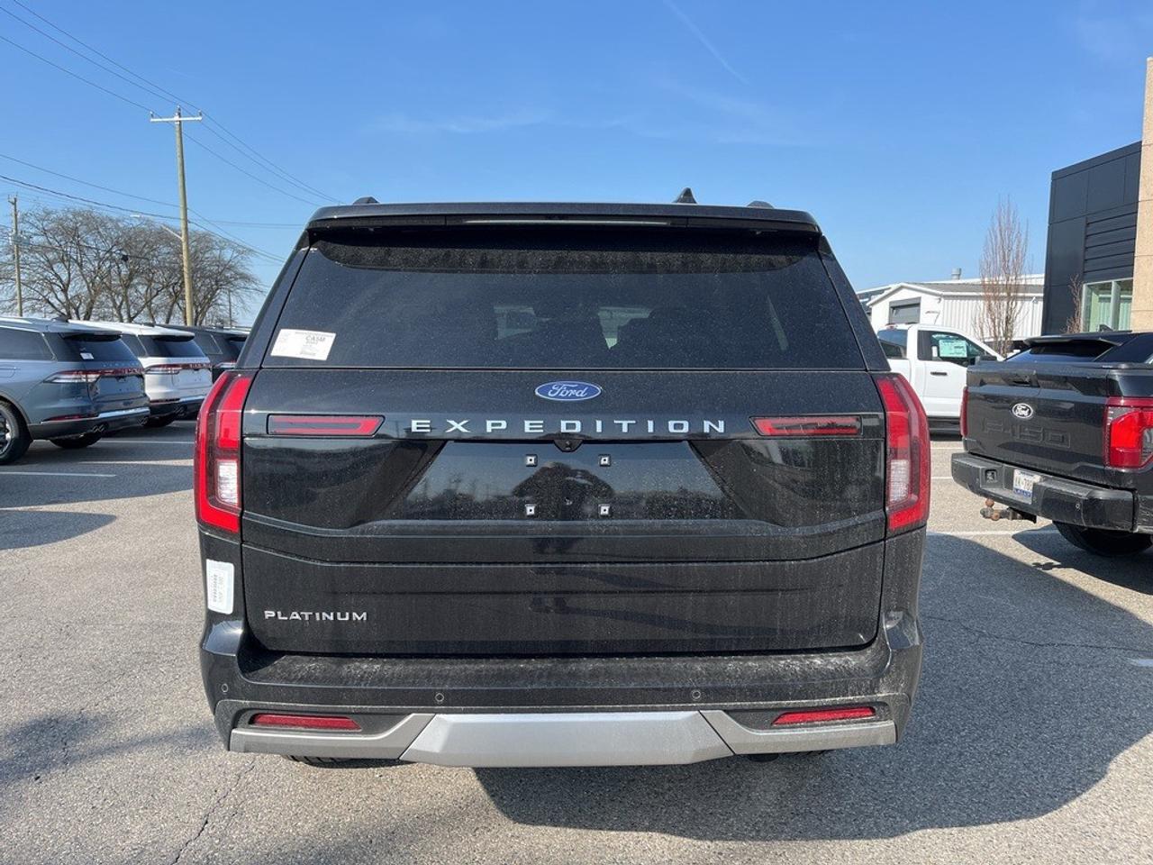 2026 Ford Expedition Platinum 4x4 Photo