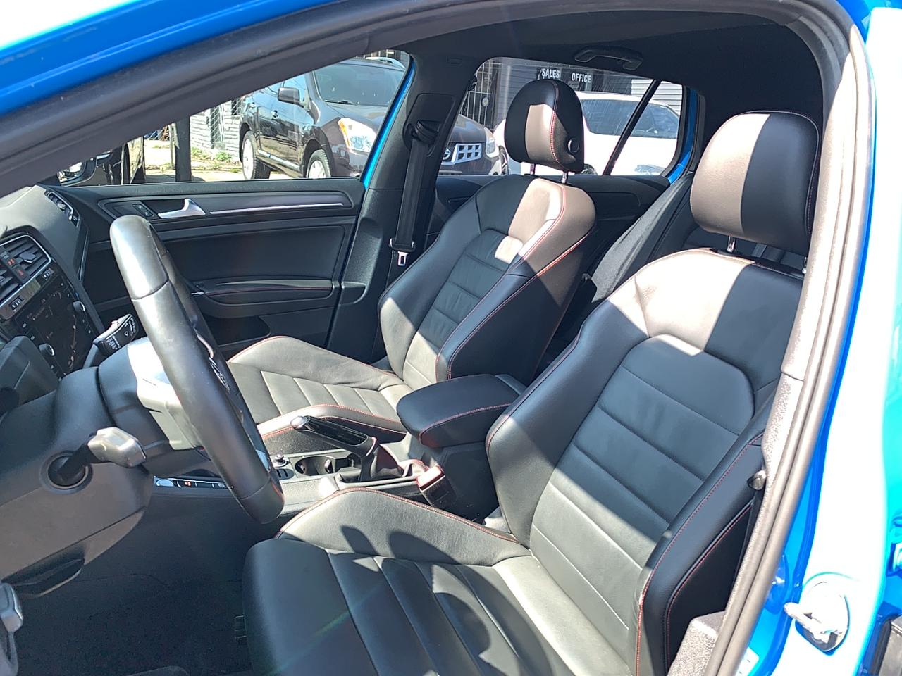 2021 Volkswagen Golf AUTOBHAN/ 6SPD/ NAVI/ REAR CAM / SUPER MINT / AC / Photo