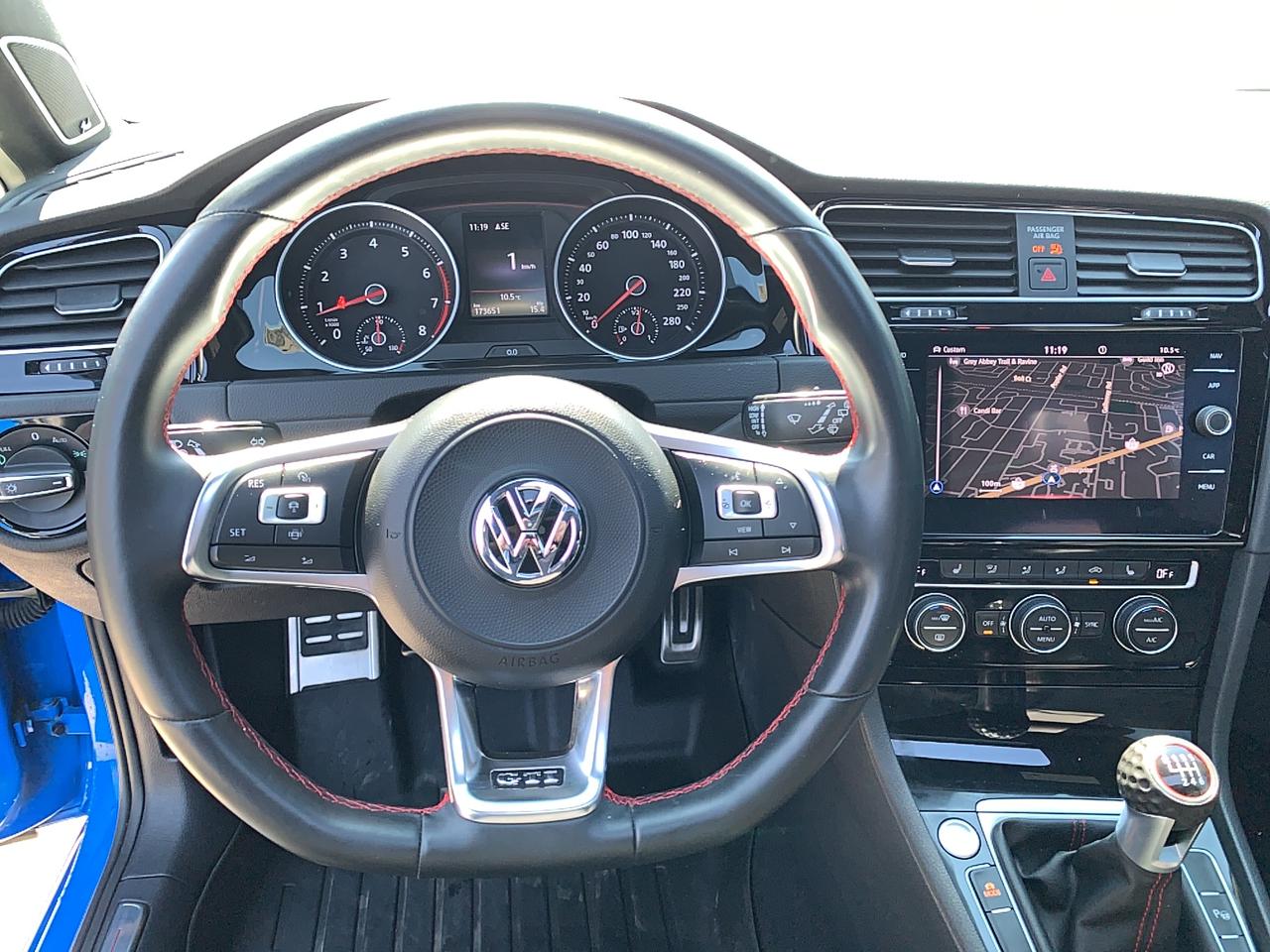 2021 Volkswagen Golf AUTOBHAN/ 6SPD/ NAVI/ REAR CAM / SUPER MINT / AC / Photo