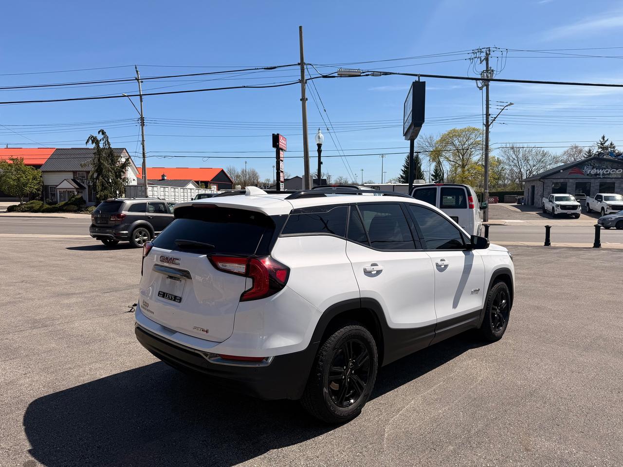 2024 GMC Terrain AT4 Photo