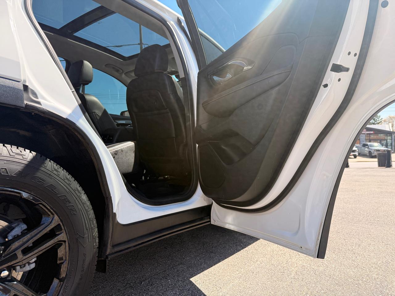 2024 GMC Terrain AT4 Photo